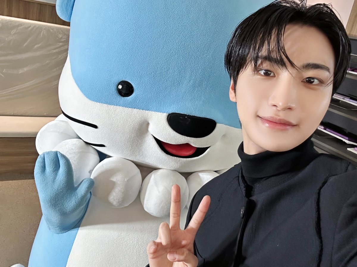 ATEEZ News & Stories For December 19,&nbsp;2025